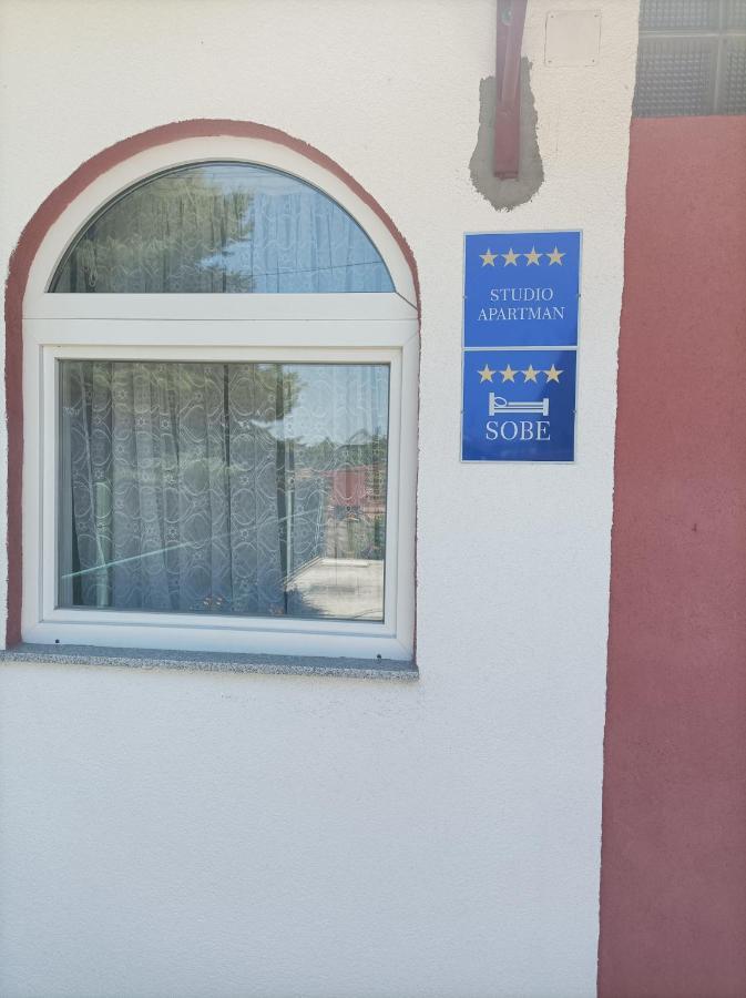 Hotel Arena Nikic Osijek Exterior foto